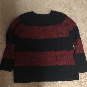 Gap sweater